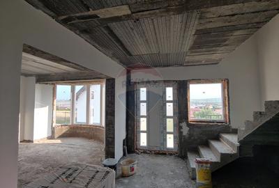 Casă / Vilă individuală cu 560 mp teren, de vânzare în Scheia, Suceava - 39