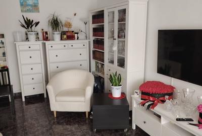 Tomis 1, apartament cu doua camere decomandate. - 2