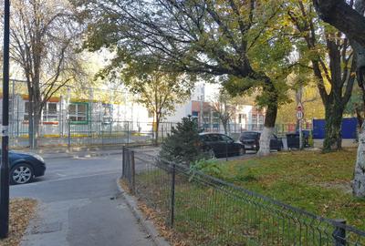 Inchiriere garsoniera parter, bloc anvelopat, Piata Resita, 230 euro - 9
