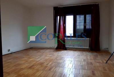 Casă individuală cu 4 camere în Girocului