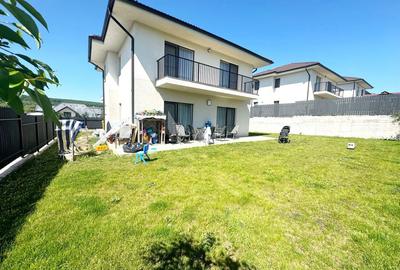 Casa individuala P+E+Pod, 4 camere + 3 bai,  474 mp teren - Chinteni - 2