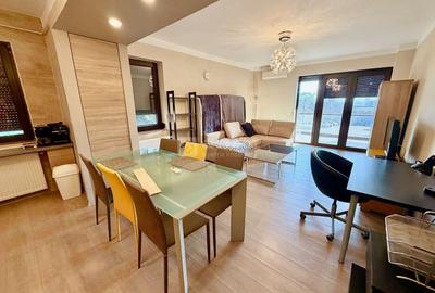 Apartament cu 2 camere semidecomandat, mobilat în Moara de Vânt