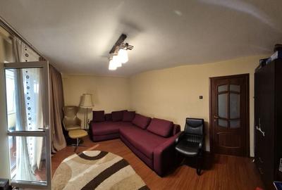 Apartament cu 2 camere decomandat, mobilat în Aviației