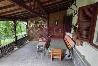 Vila de vanzare cu 6 camere si teren de 5116 mp in Cornu, Prahova - 33