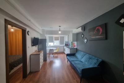 Apartament cu 2 camere semidecomandat, mobilat în Ștefan cel Mare