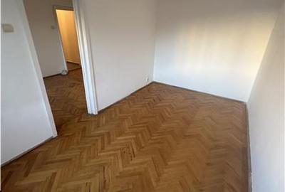 Apartament cu 2 camere nedecomandat în Circumvalațiunii