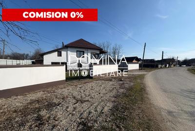 Vanzare casa P+1 si teren generos in Stanesti - *stil rustic-conac* - 1