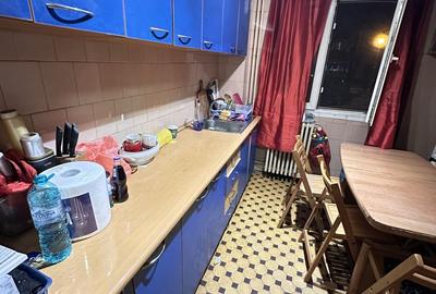 De vanzare apartament 3 camere Gorjului/Apusului A258 92990 EURO - 2
