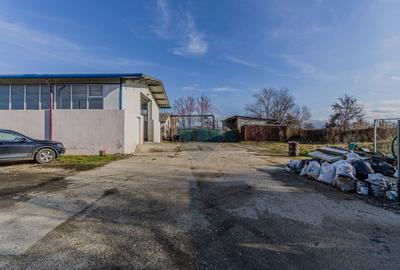 De închiriat spațiu pentru depozitare 300mp + curte 650mp Feldioara - 4
