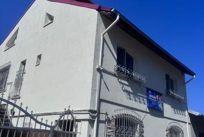 Vilă reprezentativă de închiriat | 7 camere | vis-a-vis One Cotroceni | Pt FIRMA - 1