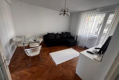 Apartament Bulevardul C.D. Loga 3 camere 400euro/lună - 1