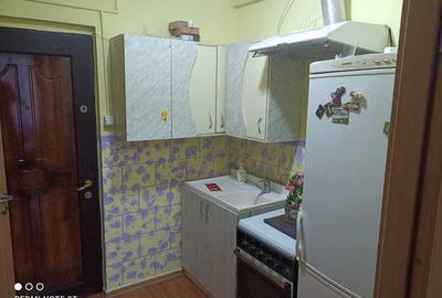 Garsoniera la parter in Centrul Civic, zona AFI - 2