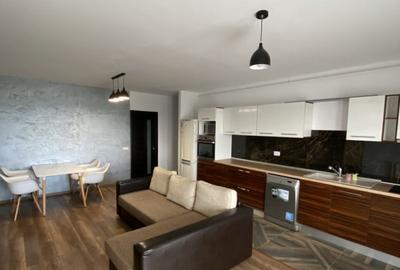 Apartament cu 2 camere semidecomandat, mobilat în Sopor