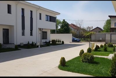 Duplex cu 4 camere în Central