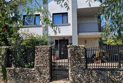 VANZARE VILA INDIVIDUALA | TOATE UTILITATILE| DRUM ASFALTAT | PISCINA - 7