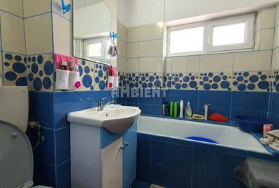 Apartament 3 camere, etaj 7, decomandat, zona TRAIAN - BCR; - 5
