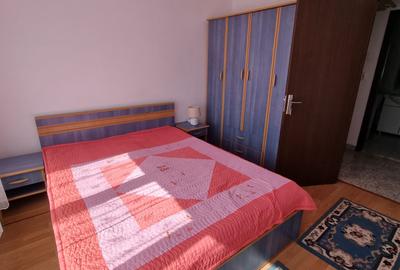 Gorjului-Militari, decomandat - 9