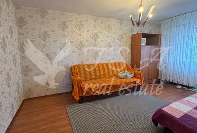 Apartament cu 3 camere decomandat în Rahova