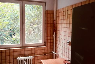 Apartament 2 camere Basarabia, 4 minute de metrou, mobilat si utilat complet - 8