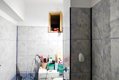 Apartament 3 camere.mobilat si utilat, 2 locuri parcare,zona Scoala nr.2 - 11