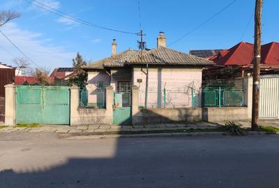 Casa de vânzare zona stadion - 1