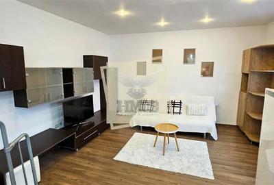 Apartament cu 3 camere decomandat, mobilat în Aeroport