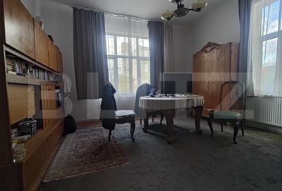 Vilă stil Neoromânesc, arhitectură cu coloane ,152 mp , cart Andrei Muresanu ! - 9