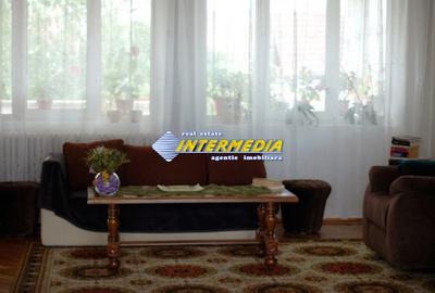 Casa superba de vanzare cu 8 camere in Alba Iulia zona Centrala - 10