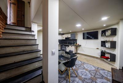 Casa pretabila pentru diferite activati, situata in zona Centrala - 17