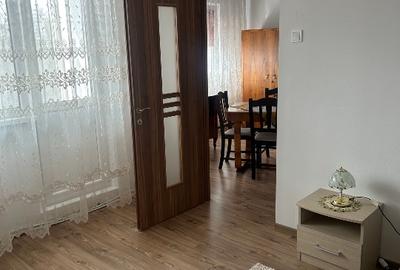 PROPRIETAR vaănd apartament 2 camere,semidecomandat,zona ultracentrală în - 5