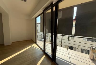 Spațiu Comercial + Birouri de Închiriat –La doar 700 m de metrou Piața Victoriei - 17