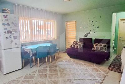 Apartament cu 2 camere semidecomandat, mobilat în Florești