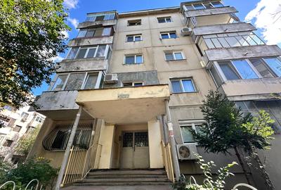 Apartament 3 camere, doua bai, an 1983, Aleea Suraia,  Fizicienilor