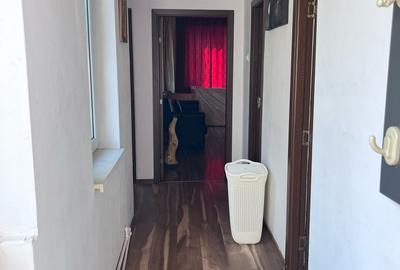 Apartament de vânzare, 2 camere, 72 mp, zona Piața Abator - 18