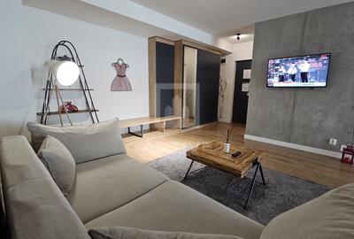 Apartament cu 2 camere semidecomandat, mobilat în Gheorgheni