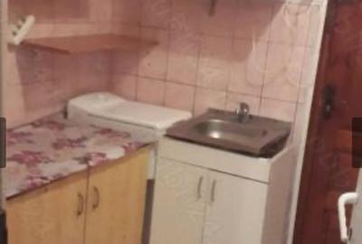 Garsonieră zona Far mobilată utilată 25 mp - 4