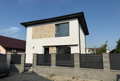 Casă individuală cu 4 camere în Berceni