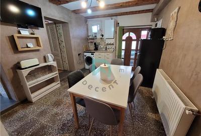 Apartament cu 2 camere decomandat în Centrul Istoric