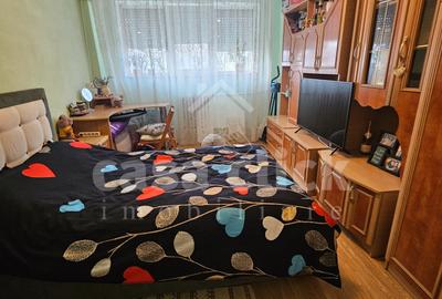 Garsonieră mobilata si utilata, etaj 3, zona Micro 21 - 1