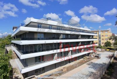 Apartament 4 camere de vanzare Pipera in bloc cu vedere la lac - 2