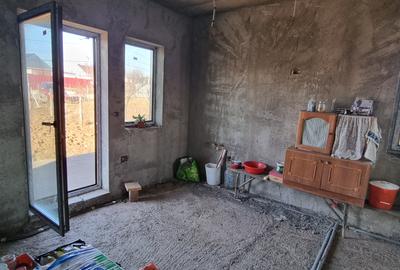 Casa noua cu etaj la intrare in Curtesti - 4
