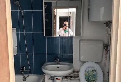 De vanzare Apartament  3 camere Pacii - 5