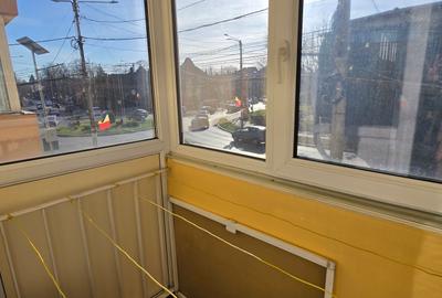 Targoviste. Bdul Regele Carol I,  ETAJ 1, vanzare apartament 3camere - 4