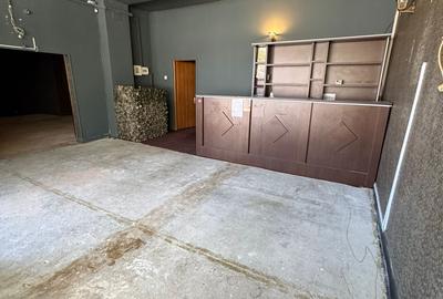 Spatiu comercial  stradal 97 mp, vizibilitate , 2 intrari,  Aurel Vlaicu - 14