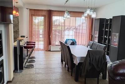 Casă individuală cu 5 camere în Florilor