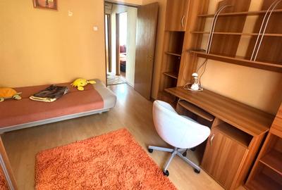Inchiriere 3 camere cu centrala si parcare - 11
