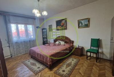 Casa cu 5 camere, 200mp, Centru - 6