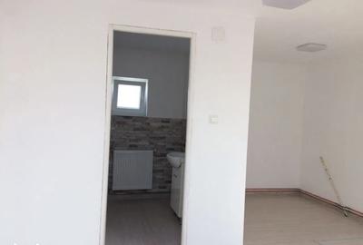 Închiriere casă integral sau parțial (parter, etaj), Calea Aradului - 12