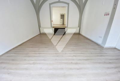 Spatiu comercial de închiriat 75 mp zona Centrala Sibiu - 2