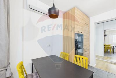 Apartament de vanzare, 3 camere ultra finisat,  Bd. Unirii - 30